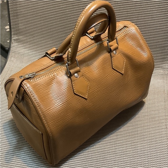 Louis Vuitton Handbags - Louis Vuitton Epi Leather speedy 30 SP0076